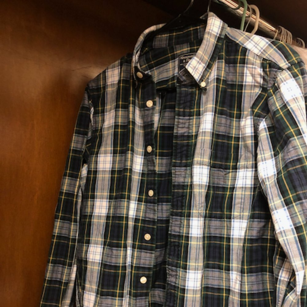 ABERCROMBIE & FITCH PLAID THICK COTTON LONG-SLEEVED SHIRT.